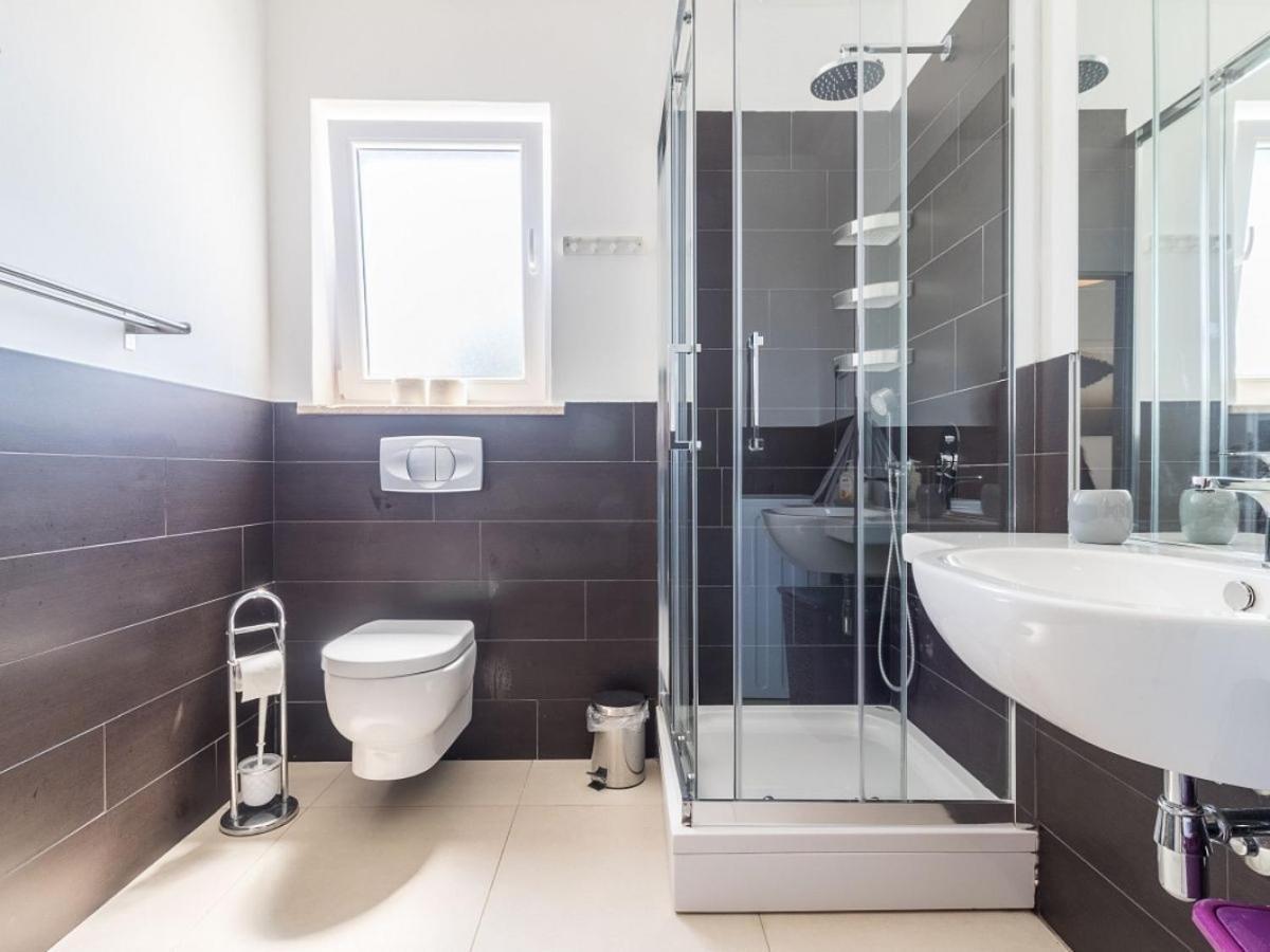 Martha In Istria With Private Pool - Wellness & Table Tennis For 12 Persons Villa Žminj