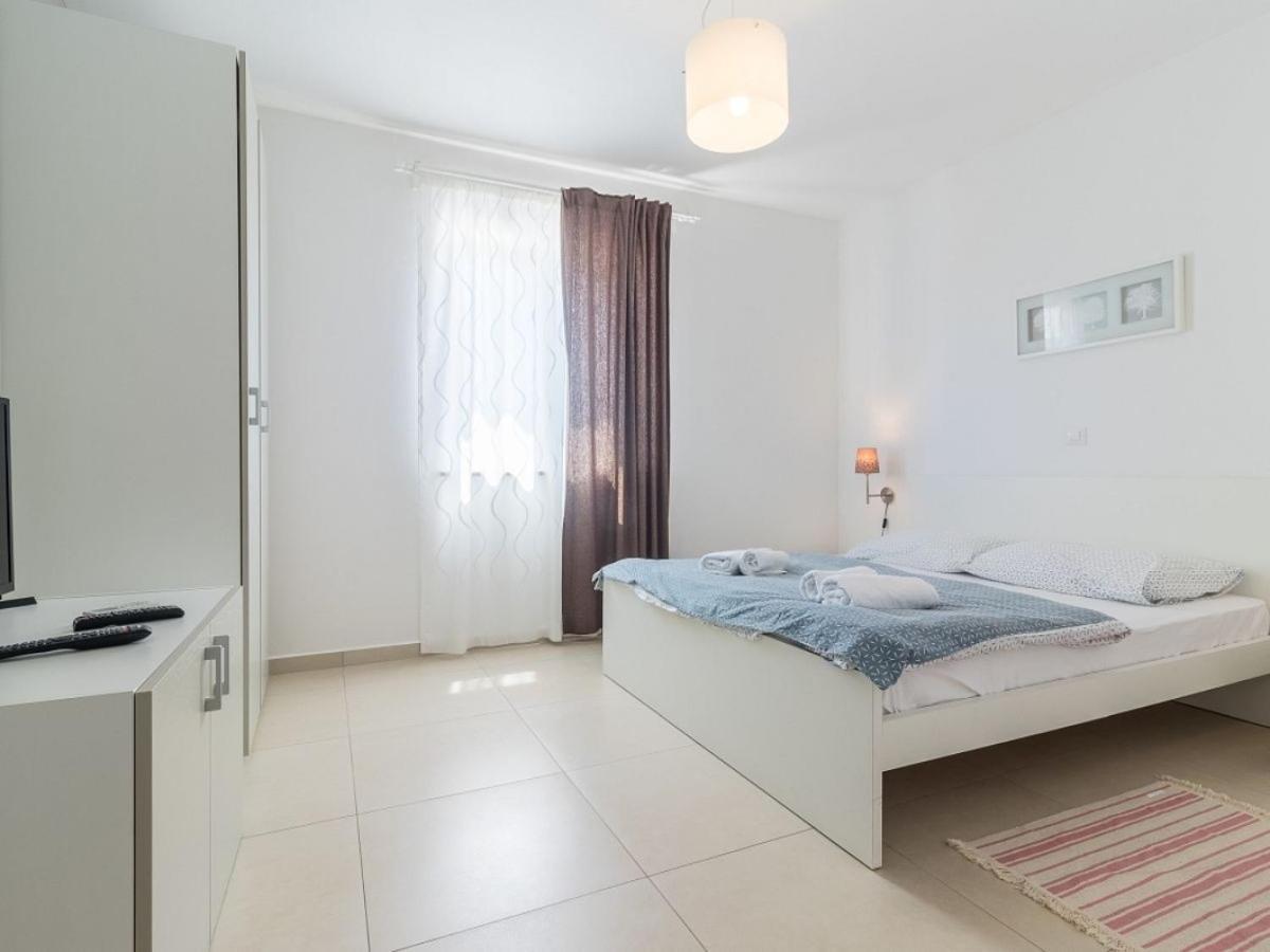 Martha In Istria With Private Pool - Wellness & Table Tennis For 12 Persons * Žminj