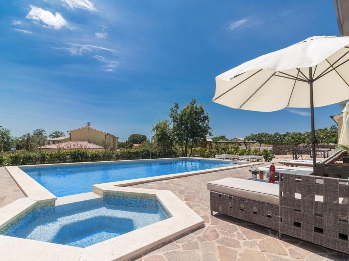 Villa Martha In Istria With Private Pool - Wellness & Table Tennis For 12 Persons Zminj